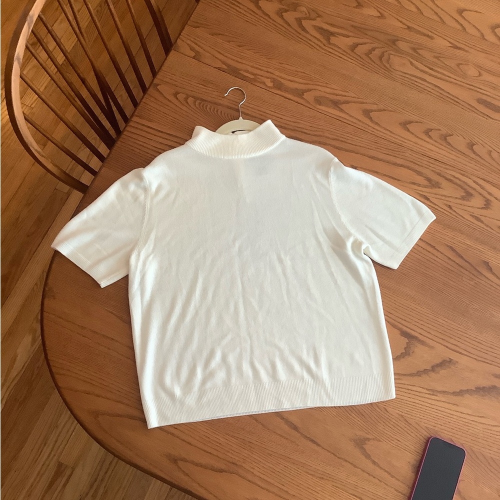 Bon Worth Classic White Short Sleeve Top